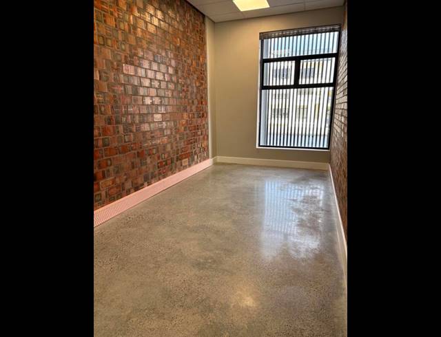 BUSINESS PROPERTY TO RENT IN PAARDEVLEI